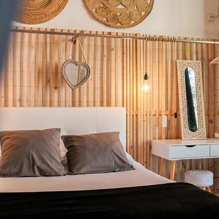 Cal Capo Alojamiento Con Jacuzzi Apartman Besalú Kültér fotó